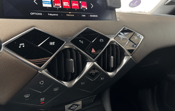 ds-ds-3-crossback-puretech-130ch-grand-chic-automatique - 170934686