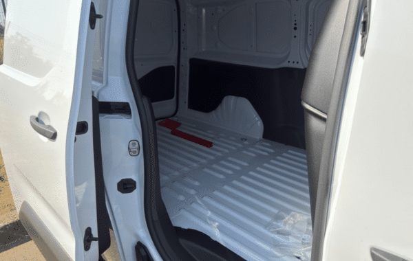 peugeot-partner-xl-diesel-130ch-automatique - 170944686