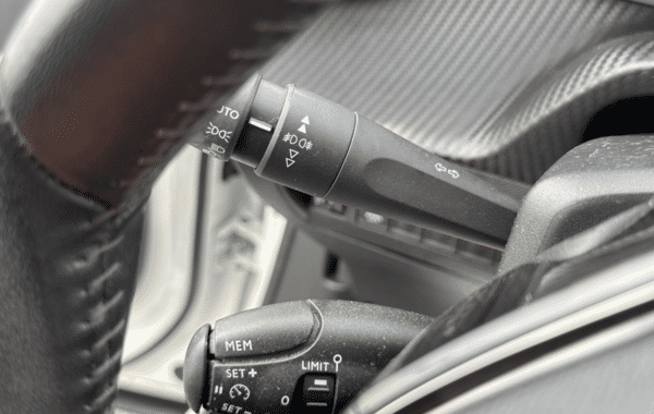 peugeot-2008-1-5-bluehdi-110ch-s-s-allure-business - 170974686