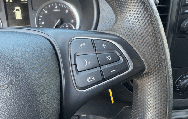 mercedes-vito-tourer-109-cdi-compact-select-traction - 171074686