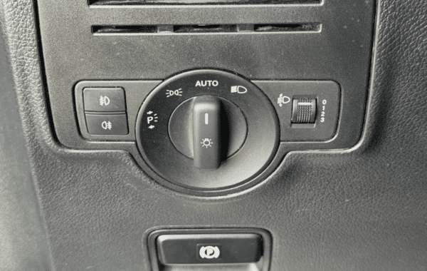 mercedes-vito-tourer-109-cdi-compact-select-traction - 171074686