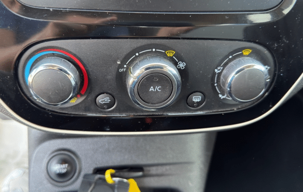 renault-captur-1-5-dci-90ch-energy-business-euro6c - 171464686