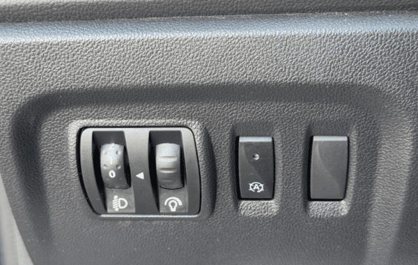 renault-captur-1-5-dci-90ch-energy-business-euro6c - 171464686