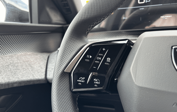 peugeot-3008-1-2-hybrid-145ch-gt-e-dcs6 - 171554686