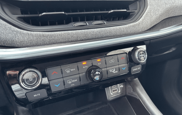 jeep-compass-1-6-multijet-ii-130ch-longitude-4x2 - 171624686