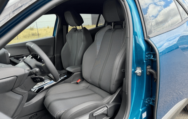 peugeot-2008-1-2-hybrid-145ch-gt-e-dcs6 - 171644686