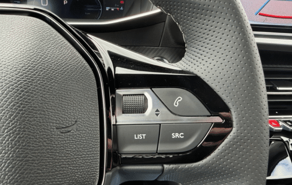 peugeot-2008-1-2-hybrid-145ch-gt-e-dcs6 - 171654686