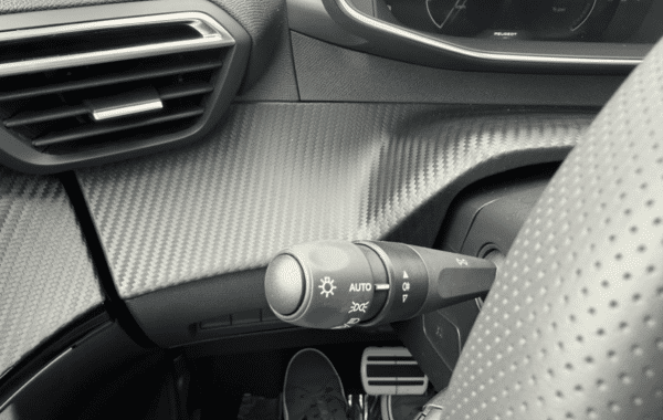 peugeot-2008-1-2-hybrid-145ch-gt-e-dcs6 - 171664686