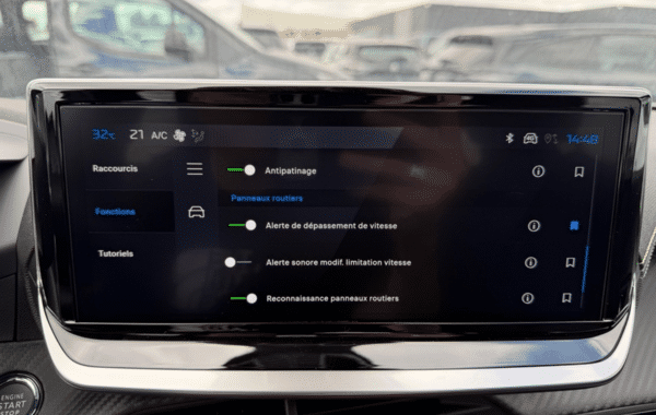 peugeot-2008-1-2-hybrid-145ch-gt-e-dcs6 - 171704686