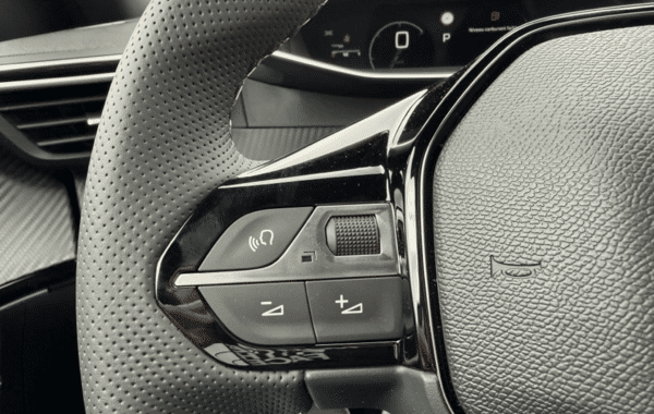 peugeot-2008-1-2-hybrid-145ch-gt-e-dcs6 - 171714686