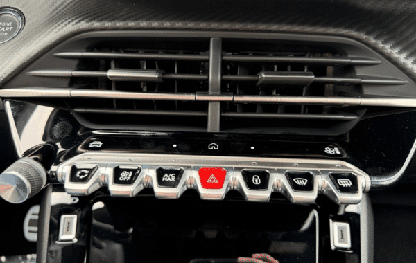 peugeot-2008-1-2-hybrid-145ch-gt-e-dcs6 - 171714686
