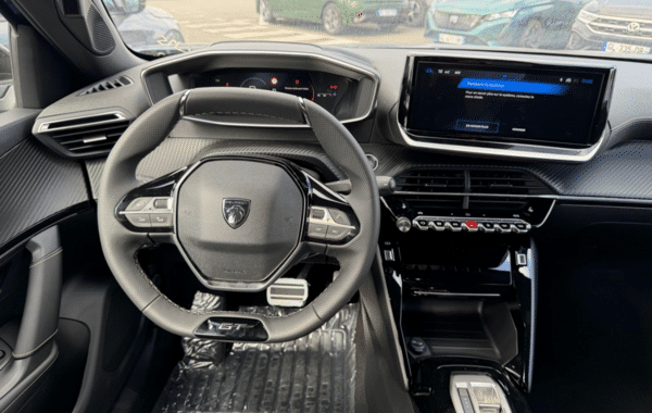 peugeot-2008-1-2-hybrid-145ch-gt-exclusive-e-dcs6 - 171724686