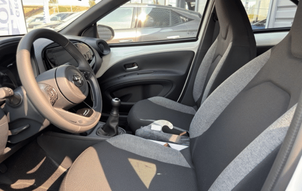 toyota-aygo-x-1-0-vvt-i-72ch-dynamic-my24 - 171764686