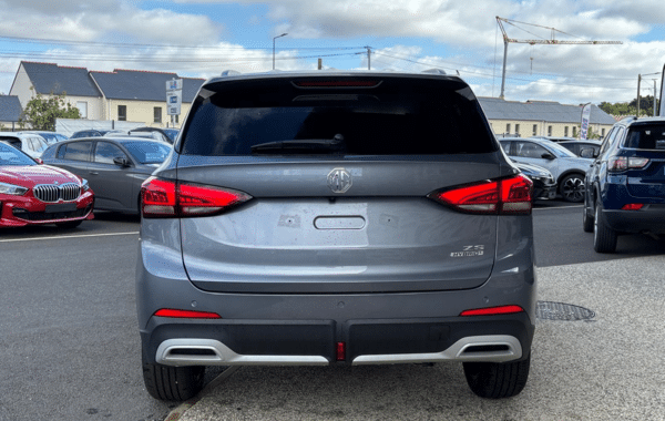 mg-motor-zs-1-5-hybrid-197ch-luxury - 171794686