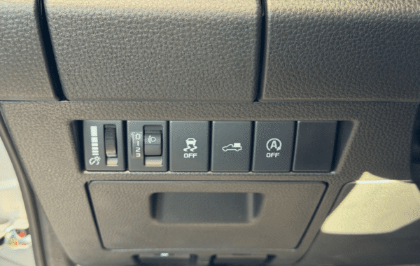 isuzu-d-max-2-2-ddi-164ch-b-strong-single-m-t - 171864686