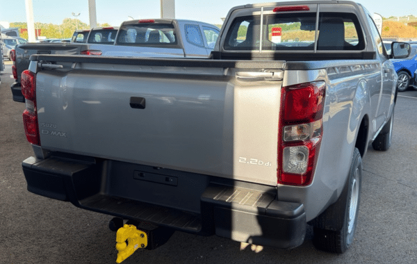 isuzu-d-max-2-2-ddi-164ch-b-strong-single-m-t - 171864686
