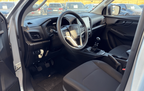 isuzu-d-max-2-2-ddi-164ch-b-strong-single-m-t - 171864686