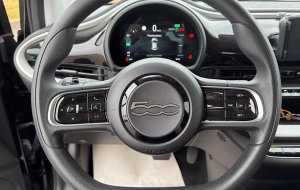 fiat-500-e-95ch-action - 172004686