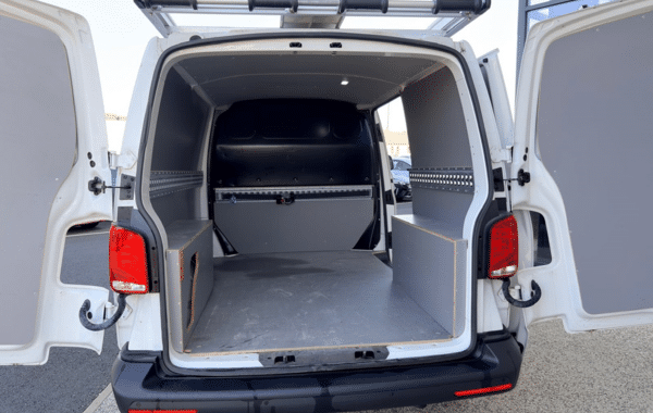 volkswagen-transporter-fg-2-8t-l1h1-2-0-tdi-150ch-business-plus - 172204686