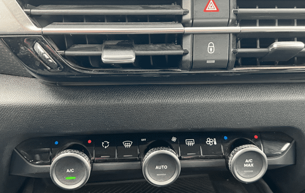 citroen-c4-bluehdi-130ch-s-s-shine-eat8 - 172214686