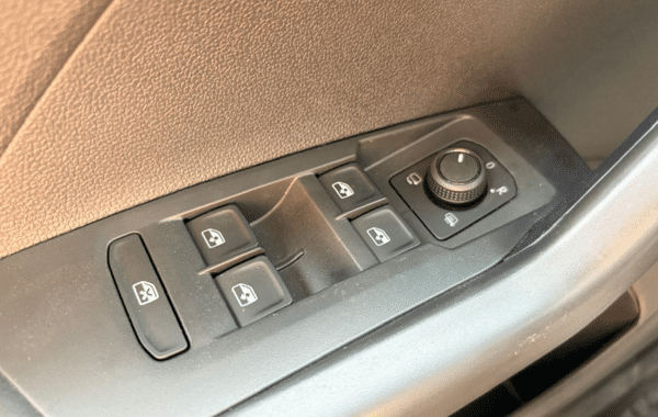 volkswagen-t-cross-1-0-tsi-95ch-life - 172284686