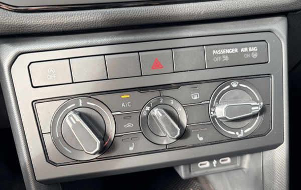 volkswagen-t-cross-1-0-tsi-95ch-life - 172284686