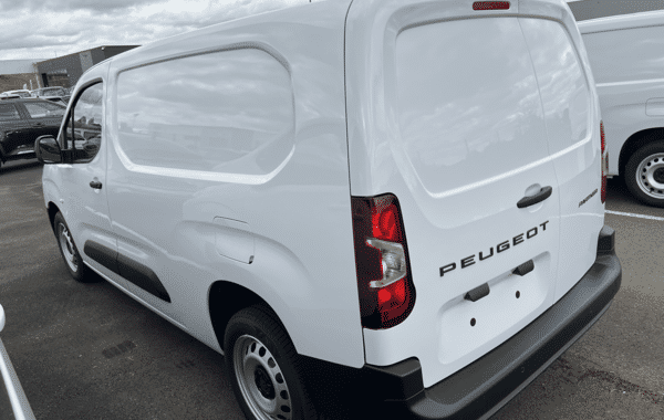 peugeot-partner-xl-diesel-130ch-automatique - 172454686
