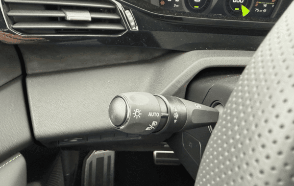 peugeot-308-sw-1-5-bluehdi-130ch-s-s-gt-eat8 - 172804686