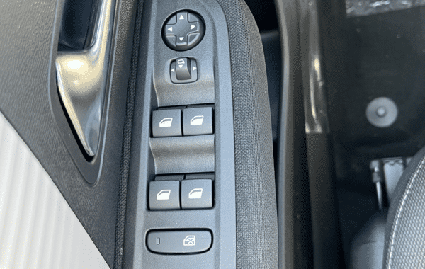 citroen-c4-1-2-hybride-145ch-business-e-dcs6 - 173014686