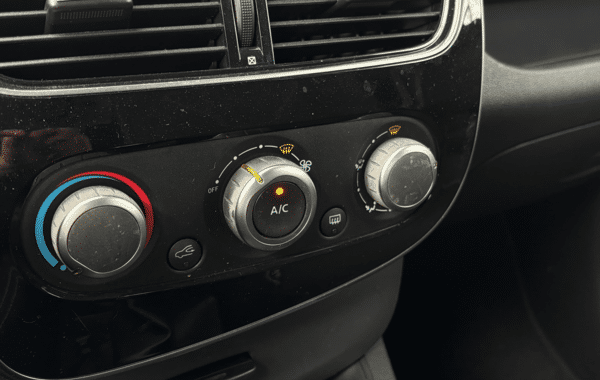 renault-clio-iv-1-2-16v-75ch-limited-5p - 173184686