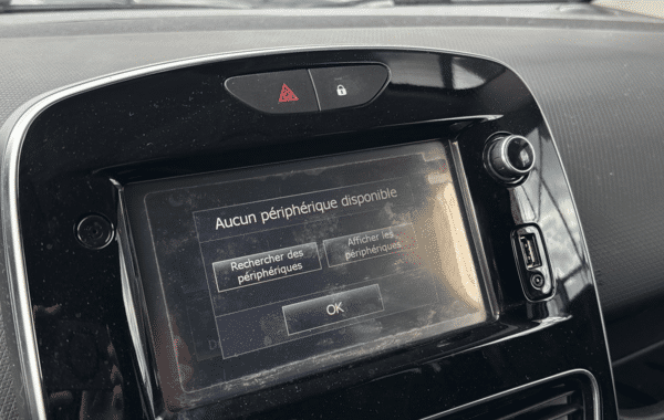 renault-clio-iv-1-2-16v-75ch-limited-5p - 173184686