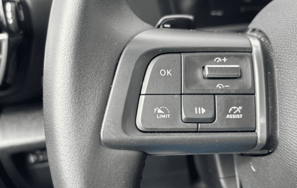 citroen-c4-1-2-hybride-145ch-plus-e-dcs6 - 173244686