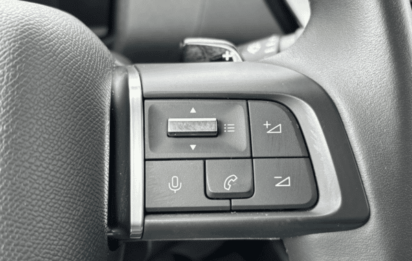 citroen-c4-1-2-hybride-145ch-plus-e-dcs6 - 173244686