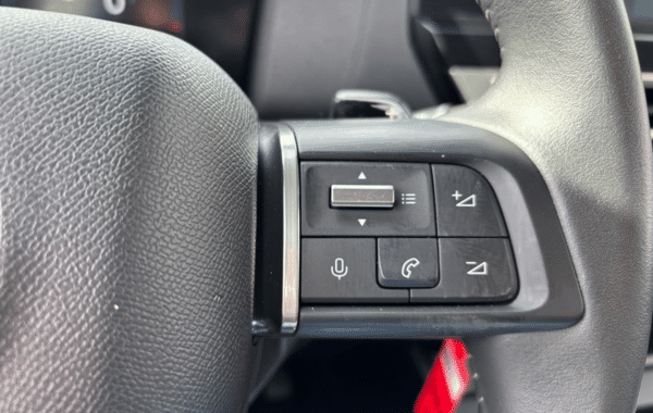 citroen-c4-1-2-hybride-145ch-plus-e-dcs6 - 173254686