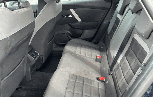 citroen-c4-1-2-hybride-145ch-plus-e-dcs6 - 173284686