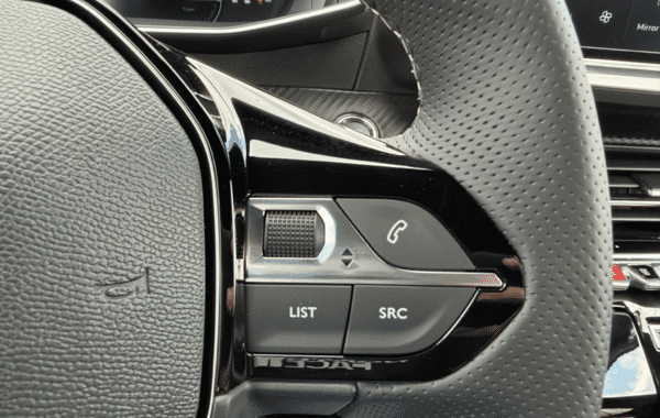 peugeot-2008-1-2-hybrid-145ch-gt-e-dcs6 - 173474686