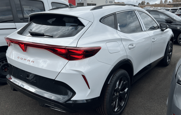 cupra-formentor-1-5-etsi-hybrid-150ch-v-dsg7 - 173484686