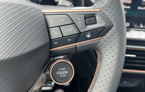 cupra-formentor-1-5-etsi-hybrid-150ch-v-dsg7 - 173484686