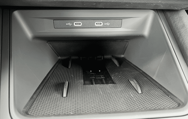 cupra-formentor-1-5-etsi-hybrid-150ch-v-dsg7 - 173484686