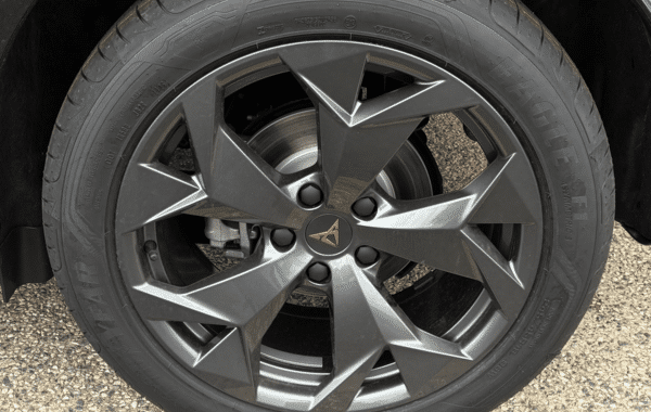 cupra-formentor-1-5-etsi-hybrid-150ch-v-dsg7 - 173514686