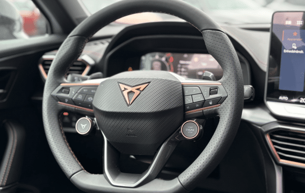 cupra-formentor-1-5-etsi-hybrid-150ch-v-dsg7 - 173514686