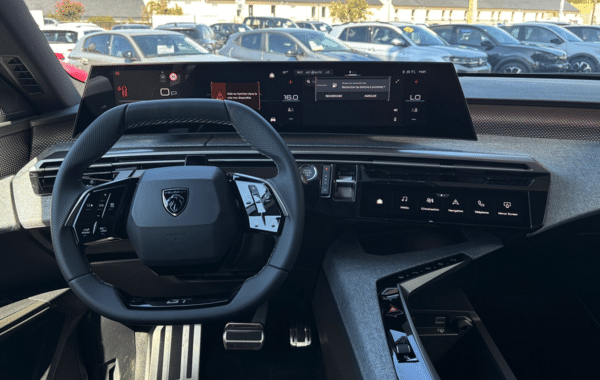 peugeot-5008-hybrid-145ch-gt-e-dcs6 - 173634686