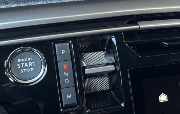 peugeot-5008-hybrid-145ch-gt-e-dcs6 - 173634686