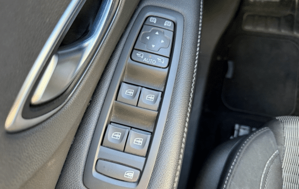 renault-scenic-iv-1-7-blue-dci-120ch-business-21 - 173864686