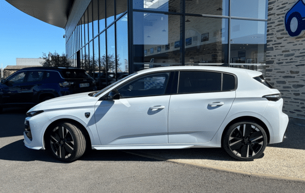 peugeot-308-1-5-bluehdi-130ch-s-s-gt-eat8 - 173874686