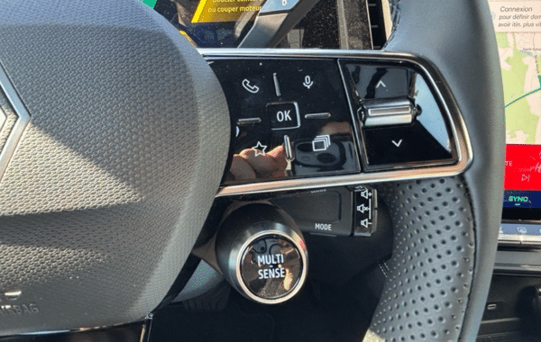 renault-rafale-1-2-e-tech-full-hybrid-200ch-techno-26 - 173904686