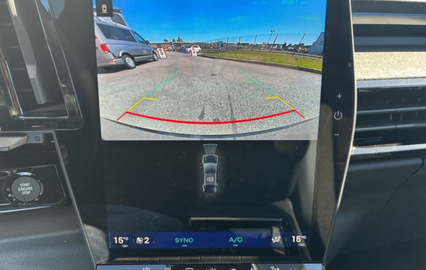 renault-rafale-1-2-e-tech-full-hybrid-200ch-techno-26 - 173904686