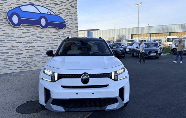 citroen-c3-aircross-1-2-hybride-145ch-max-e-dcs6 - 173984686