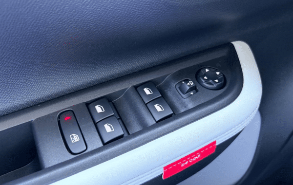 citroen-c3-aircross-1-2-hybride-145ch-max-e-dcs6 - 174024686