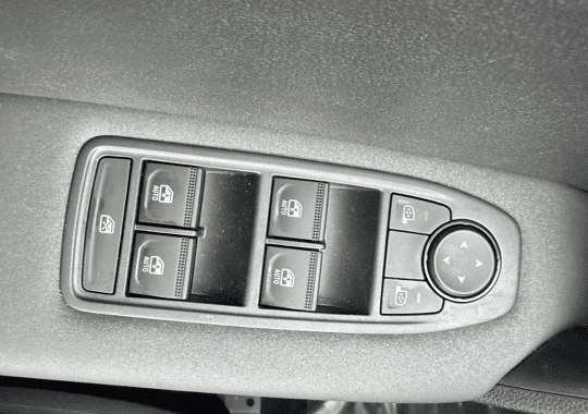 renault-captur-ii-1-8-e-tech-full-hybrid-160ch-evolution-26 - 174264686